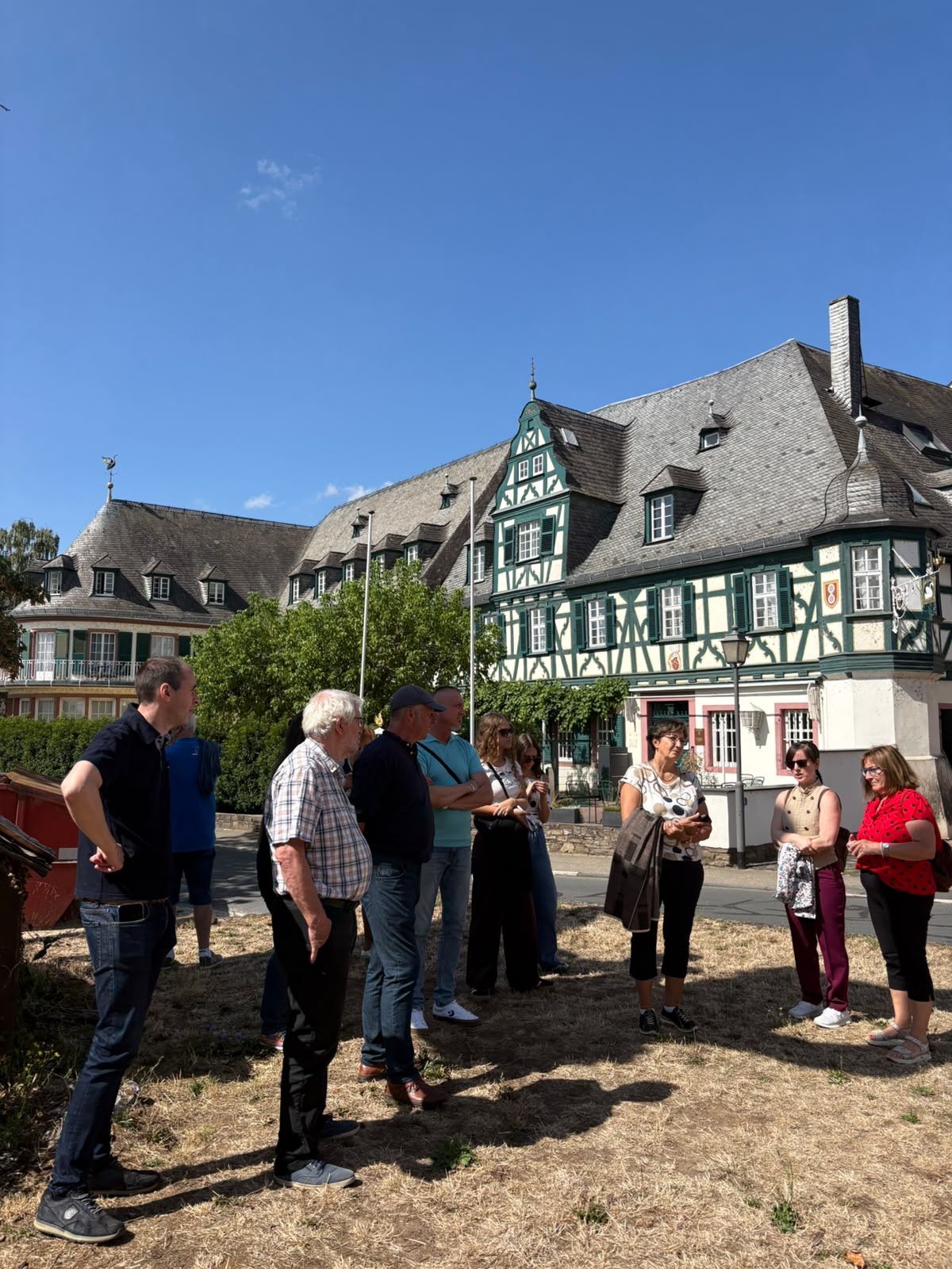 Stadtrundgang in Oestrich-Winkel mit Evelyn Bleuel